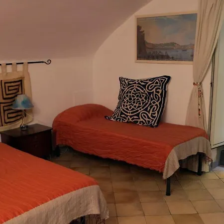 - B&B Centro Antico --3